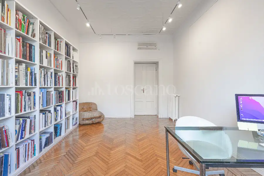 Ufficio in vendita di 175 mq a €1.720.000 (rif. 29/2026)