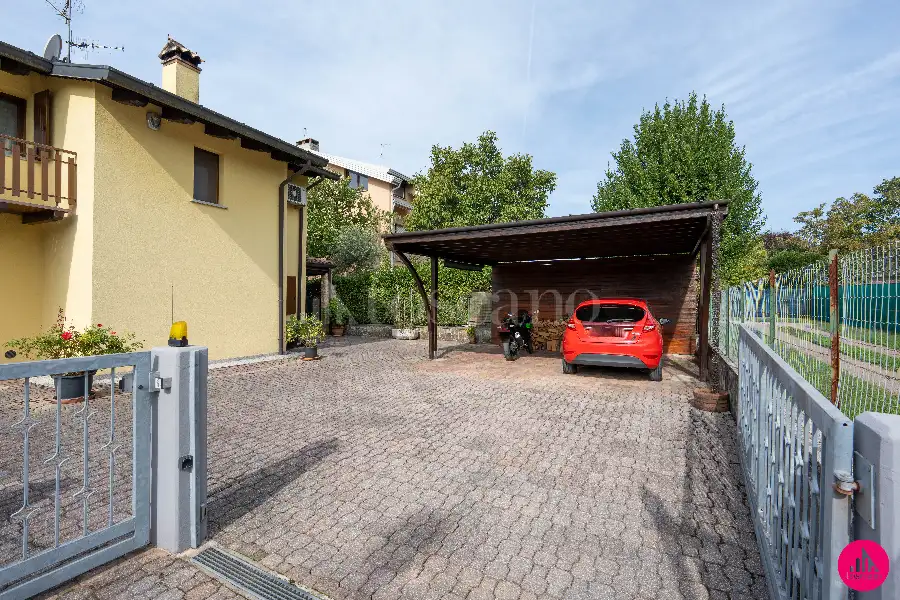 Villa in vendita di 200 mq a €315.000 (rif. 23/2026)