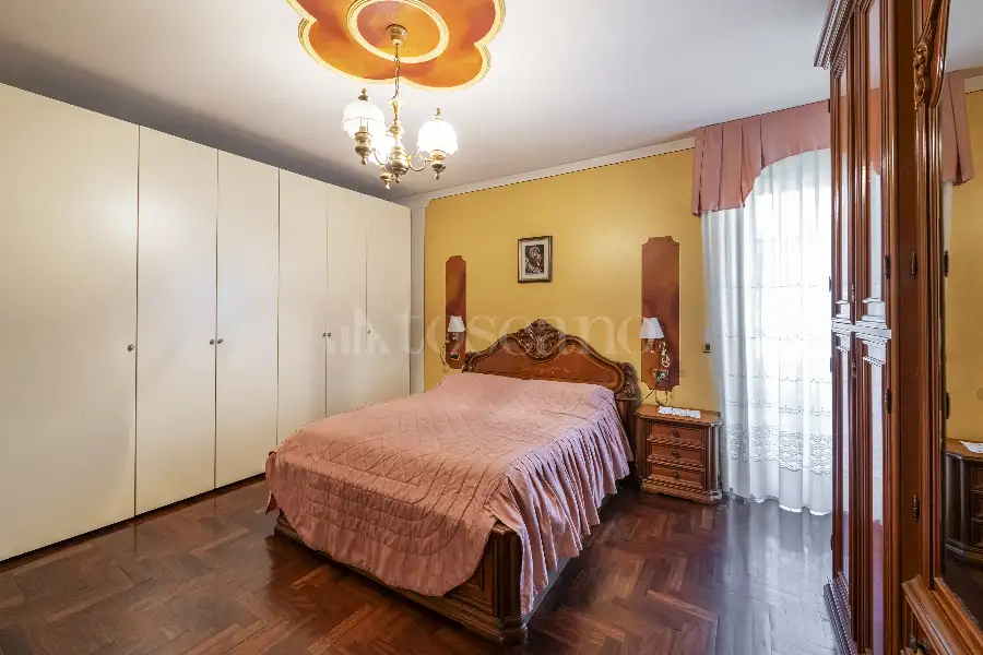 Villa in vendita di 645 mq a €960.000 (rif. 21/2026)