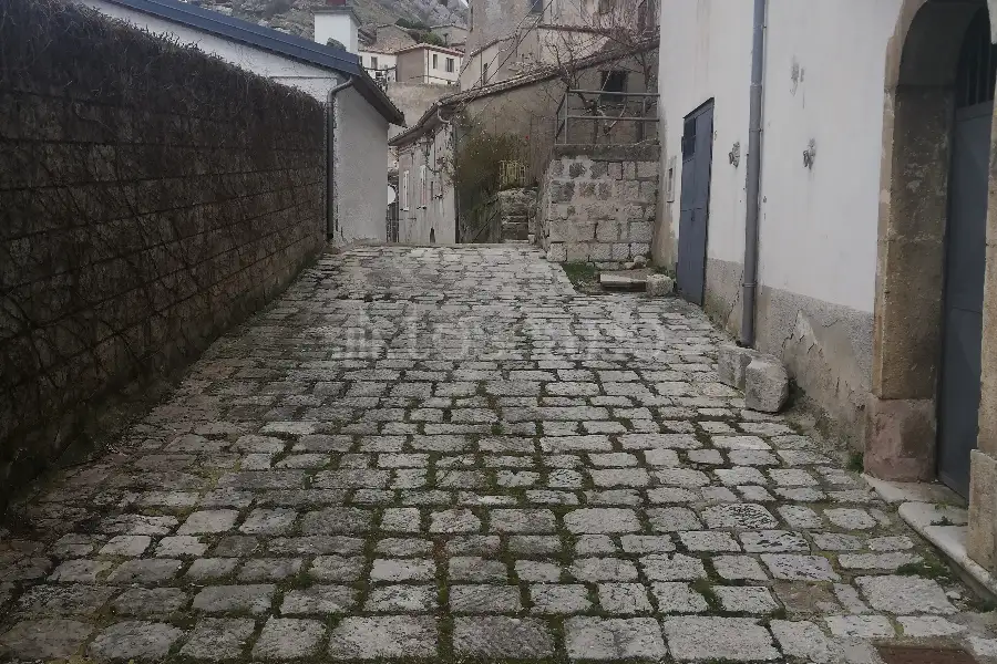 Casa in vendita di 140 mq trattativa riservata (rif. 8/2023)