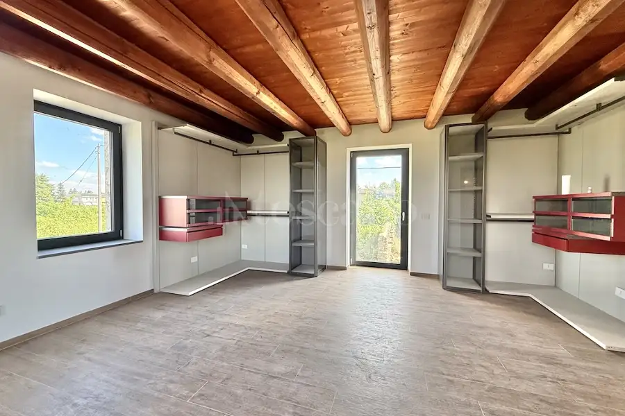 Villa in vendita di 160 mq a €1.100.000 (rif. 19/2026)