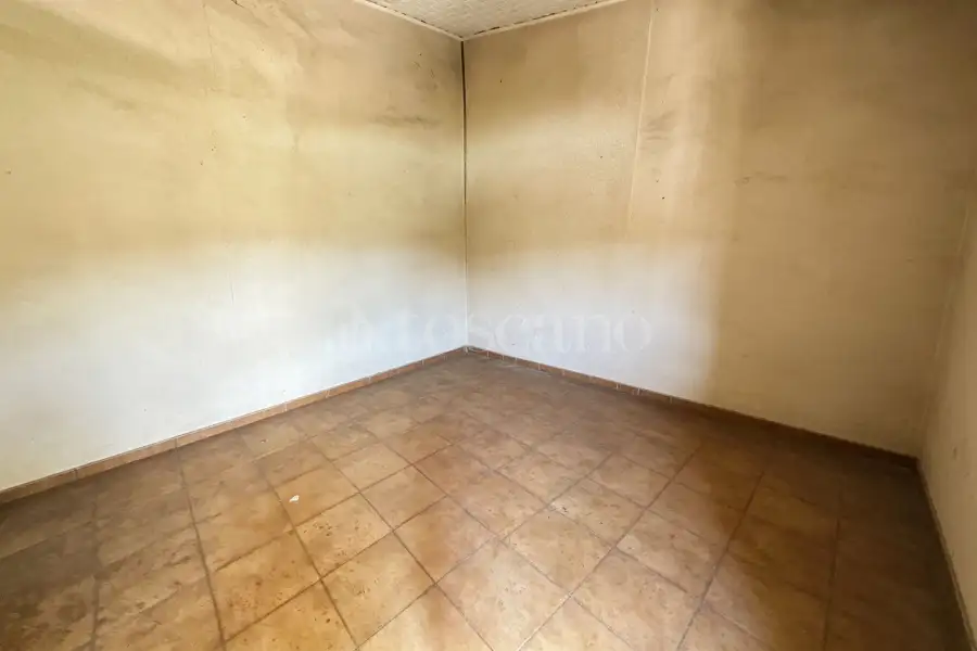 Casa in vendita di 198 mq a €115.000 (rif. 37/2026)