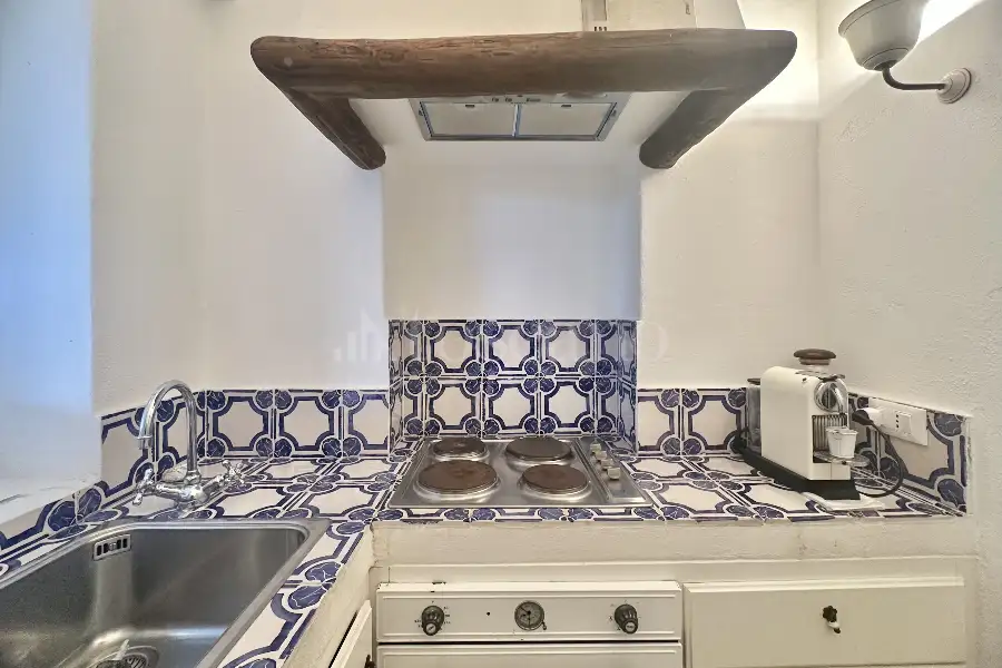 Villa in vendita di 1.000 mq a €1.990.000 (rif. 41/2025)