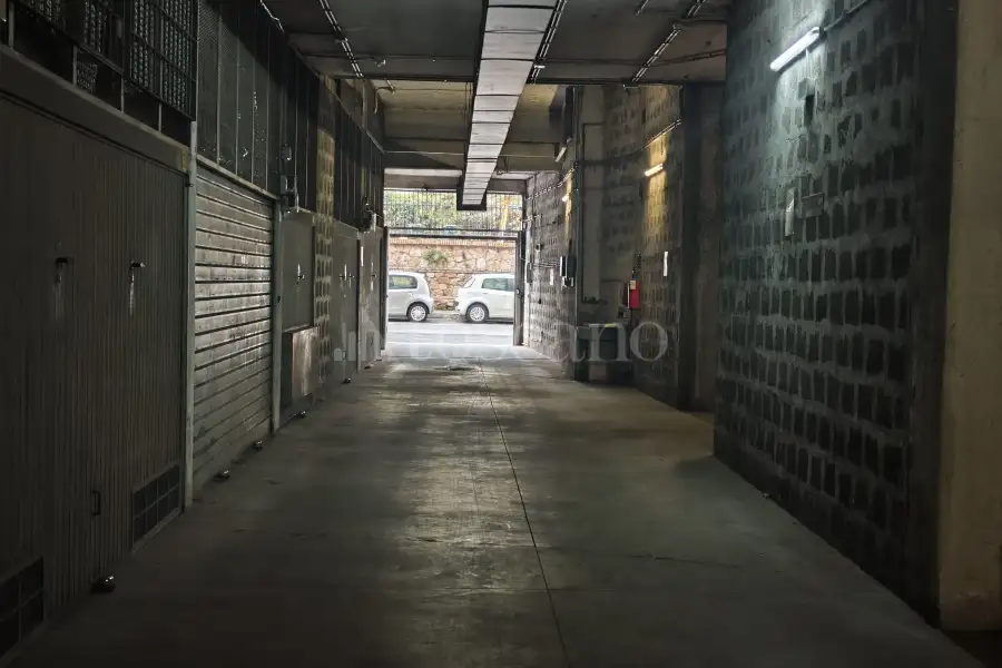 Box in vendita di 20 mq a €60.000 (rif. 33/2025)