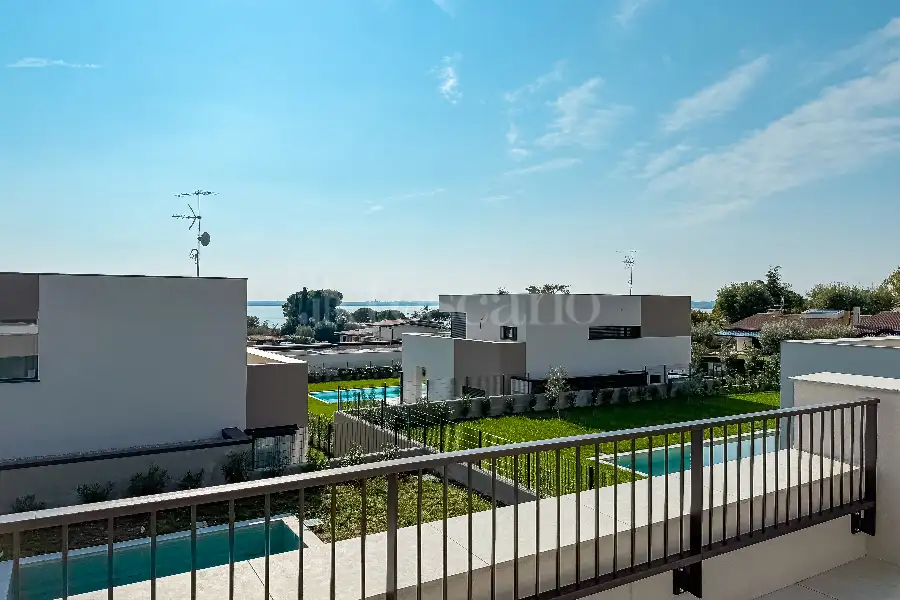 Villa in vendita di 292 mq a €1.590.000 (rif. 12/2025)