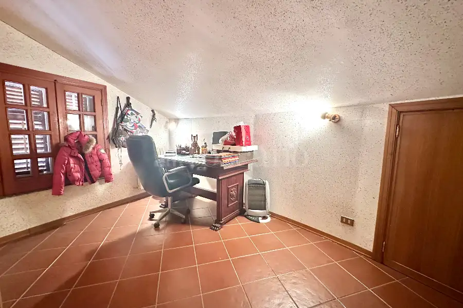 Villa in vendita di 565 mq a €995.000 (rif. 3/2026)