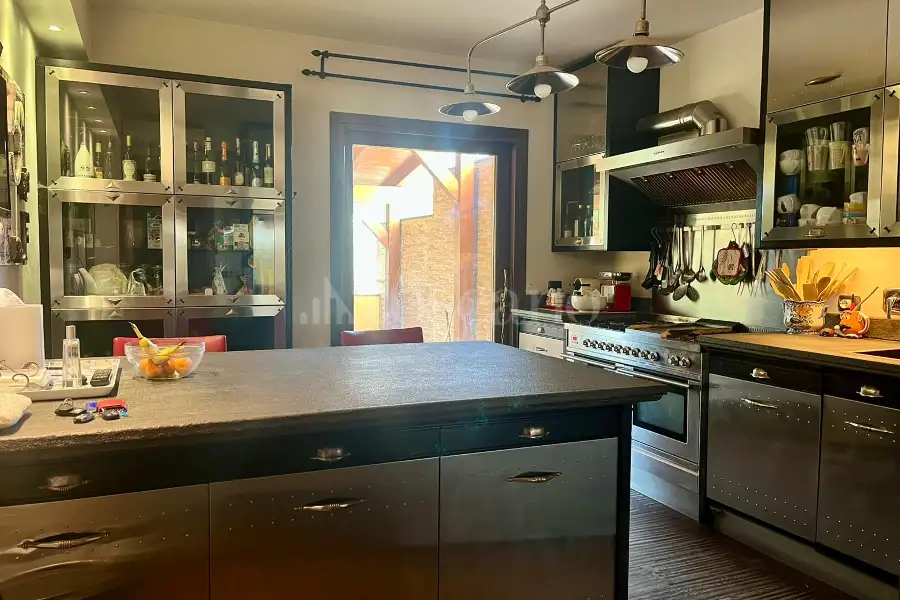 Villa in vendita di 360 mq a €399.000 (rif. 89/2023)