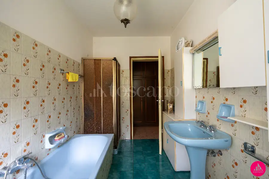 Villa Bifamiliare in vendita di 200 mq a €179.000 (rif. 186/2026)