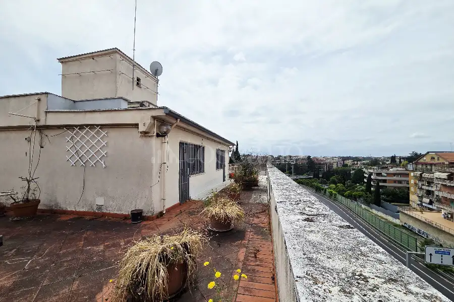 Attico in vendita di 70 mq a €285.000 (rif. 20/2026)