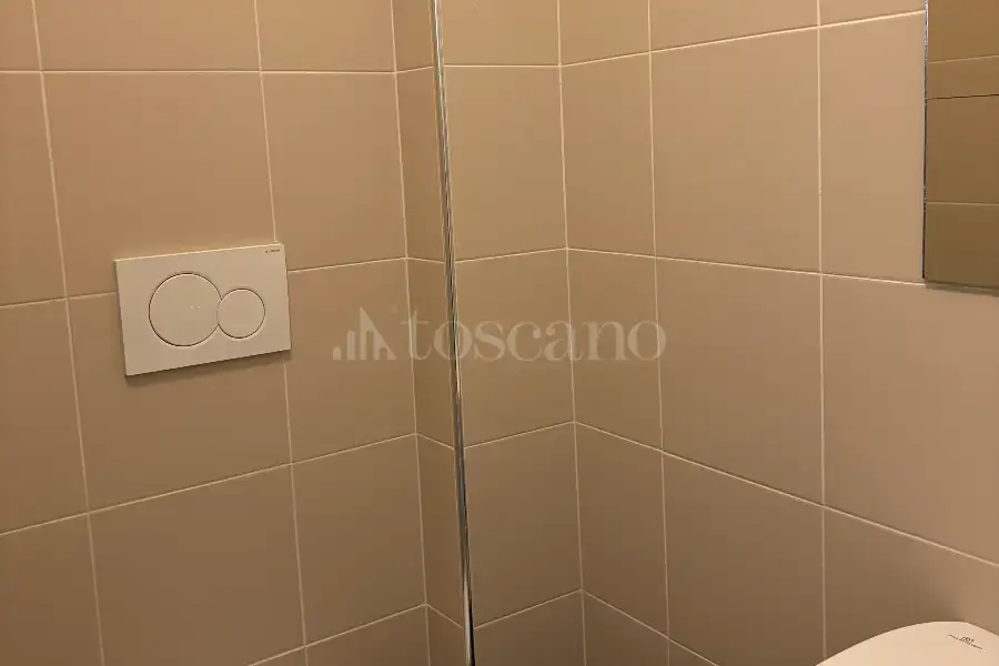 Stabile Uso Ufficio in vendita di 470 mq a €620.000 (rif. 62/2025)