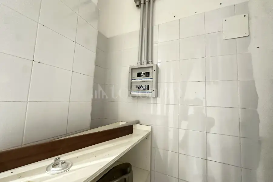 Negozio in affitto di 30 mq a €520 (rif. 7/2026)