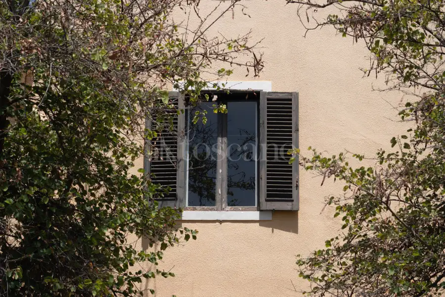 Villa in vendita di 420 mq a €1.050.000 (rif. 127/2025)