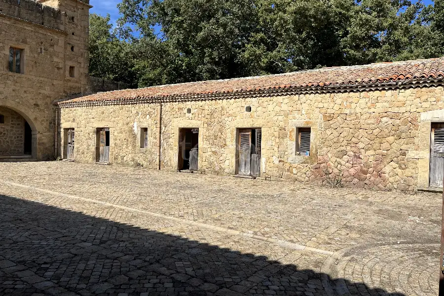Casale in vendita di 860 mq trattativa riservata (rif. 258/2025)