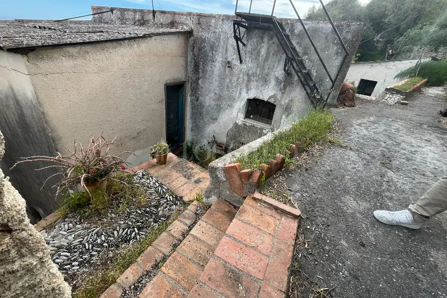 Rustico in vendita di 174 mq a €99.000 (rif. 36/2024)
