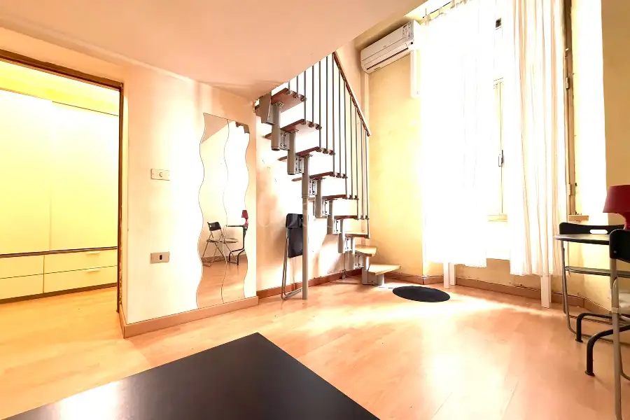 Casa in affitto di 40 mq a €900 (rif. 33/2026)
