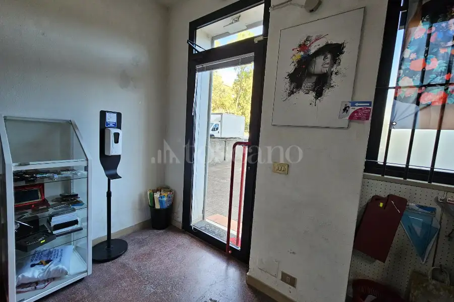 Negozio in vendita di 200 mq a €159.000 (rif. 111/2024)