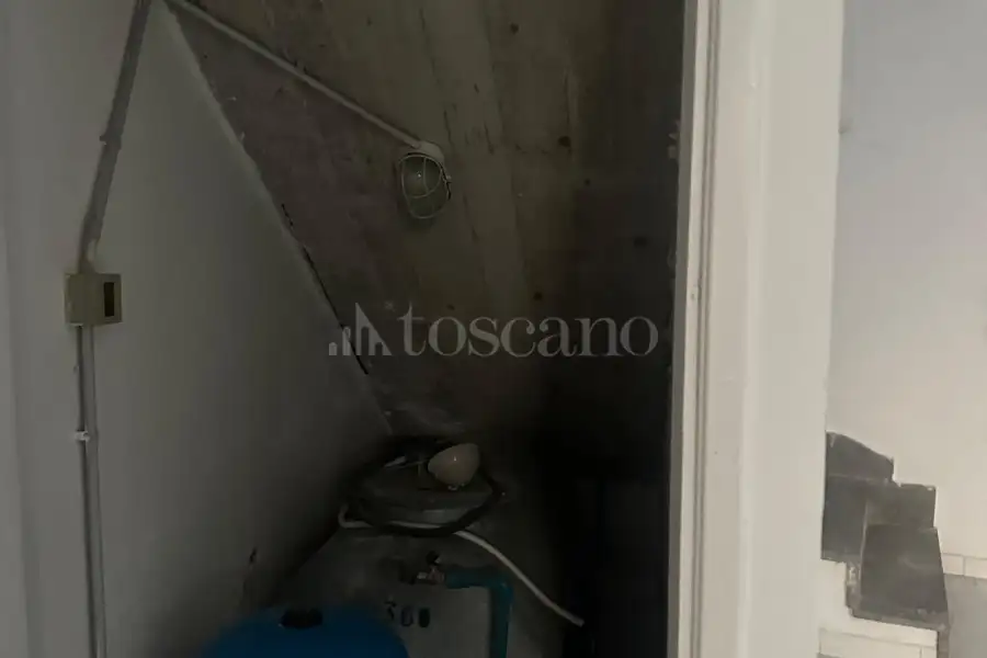 Negozio in affitto di 120 mq a €700 (rif. 109/2025)
