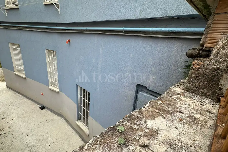 Cantina in vendita di 215 mq a €109.000 (rif. 23/2026)
