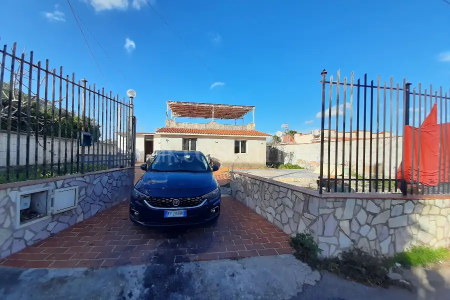 Villa in vendita di 135 mq a €131.000 (rif. 23/2025)