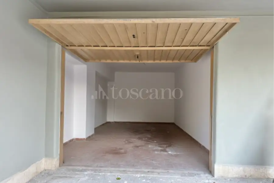 Box in vendita di 20 mq a €19.000 (rif. 6/2026)