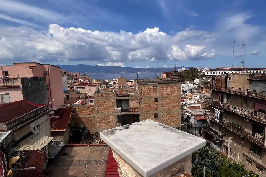 Casa Indipendente in vendita di 270 mq a €210.000 (rif. 37/2026)