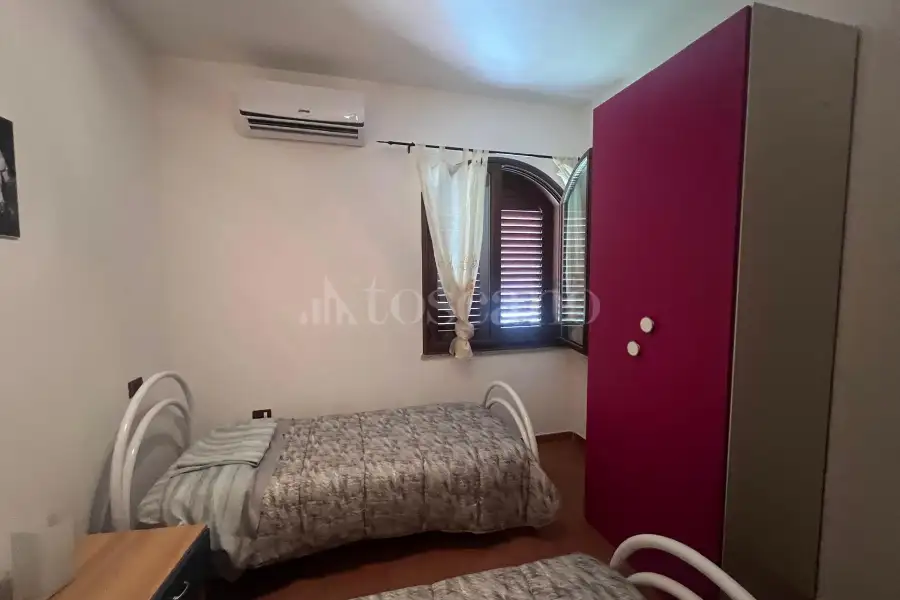 Casa in vendita di 680 mq a €1.050.000 (rif. 43/2025)