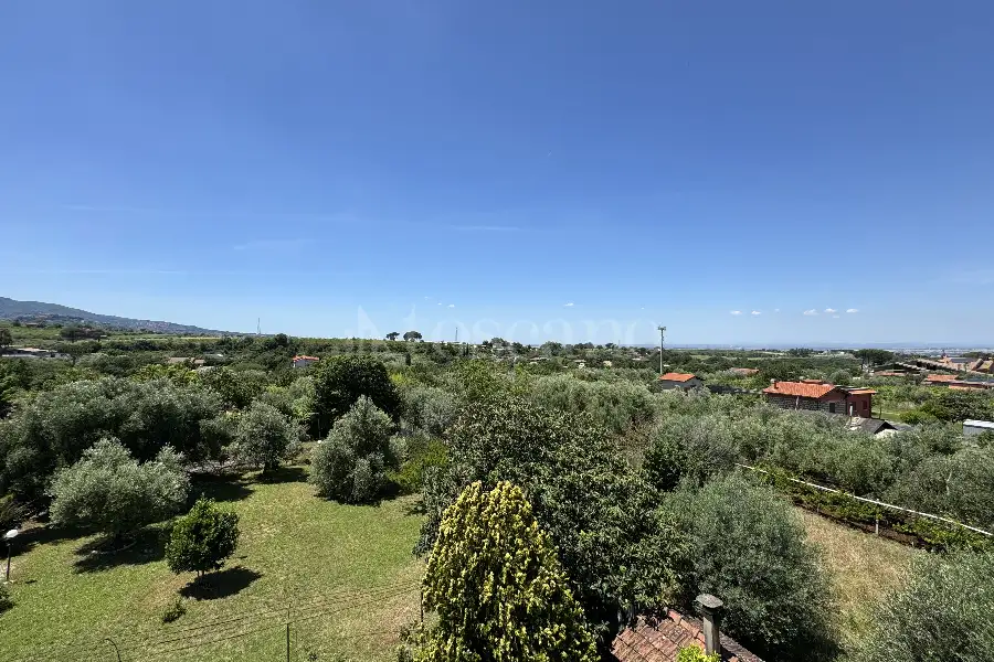 Villa in vendita di 350 mq a €475.000 (rif. 15/2025)