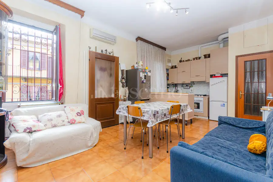 Casa in vendita di 85 mq a €660.000 (rif. 2/2026)