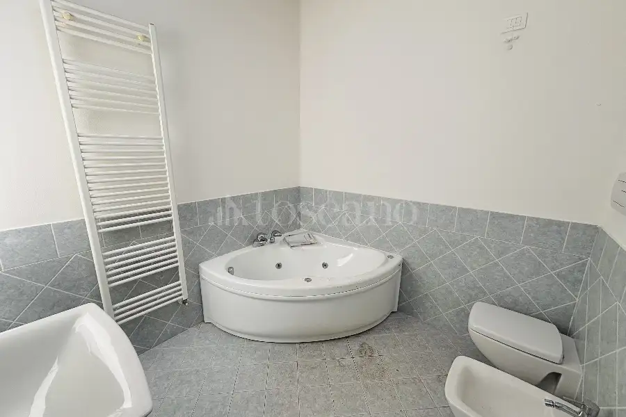 Villa in vendita di 255 mq a €1.200.000 (rif. 21/2026)