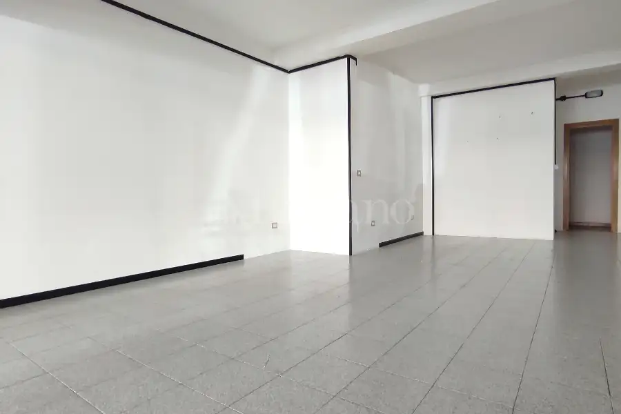Negozio in vendita di 50 mq a €99.000 (rif. 53/2026)