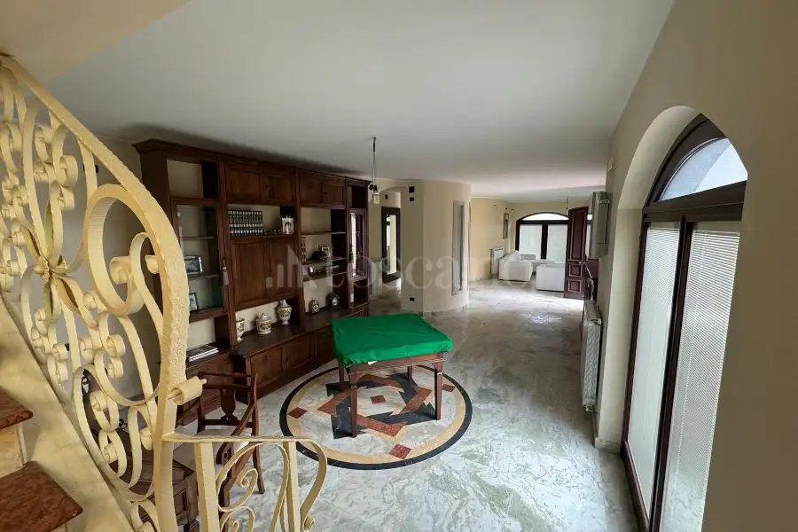Villa in vendita di 388 mq a €488.000 (rif. 187/2025)