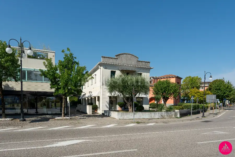 Casa in vendita di 206 mq a €259.000 (rif. 147/2026)