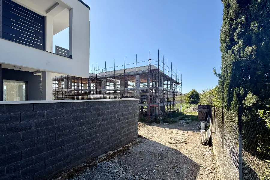 Villa in vendita di 160 mq a €399.000 (rif. 26/2026)