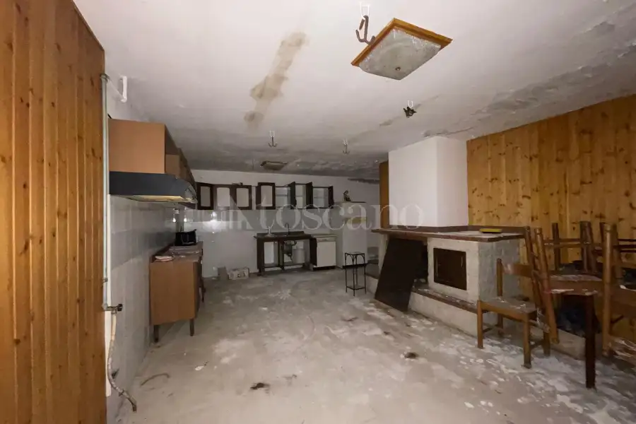 Villa in vendita di 322 mq a €175.000 (rif. 39/2026)