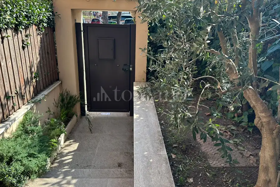 Casa in vendita di 250 mq a €899.000 (rif. 5/2026)