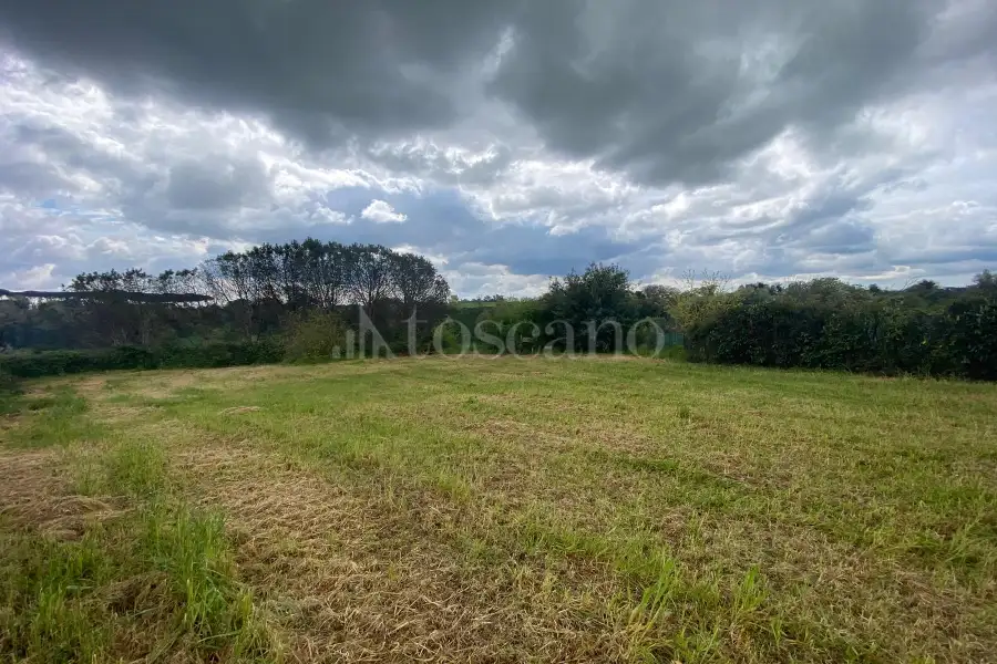 Agricolo in vendita di 1.500 mq a €40.000 (rif. 71/2025)