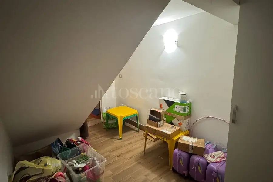 Casa Indipendente in vendita di 321 mq a €449.000 (rif. 18/2026)