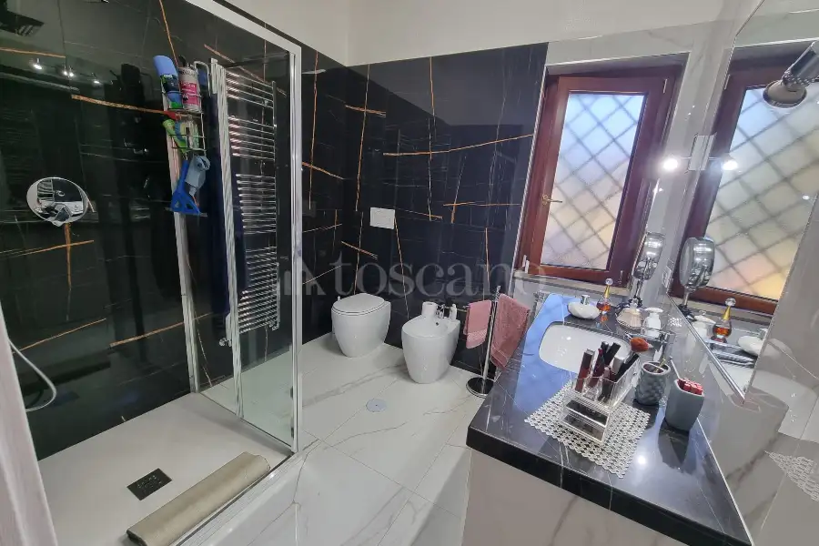 Casale in vendita di 170 mq a €645.000 (rif. 41/2024)