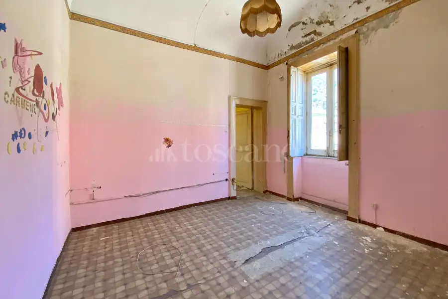 Casa Indipendente in vendita di 192 mq a €87.000 (rif. 44/2023)