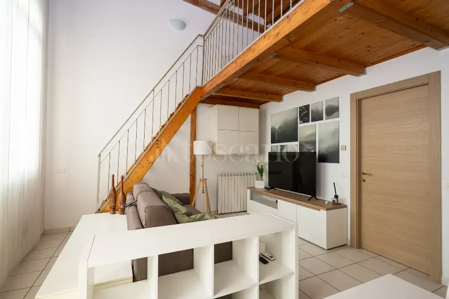 Loft in affitto di 65 mq a €950 (rif. 33/2026)