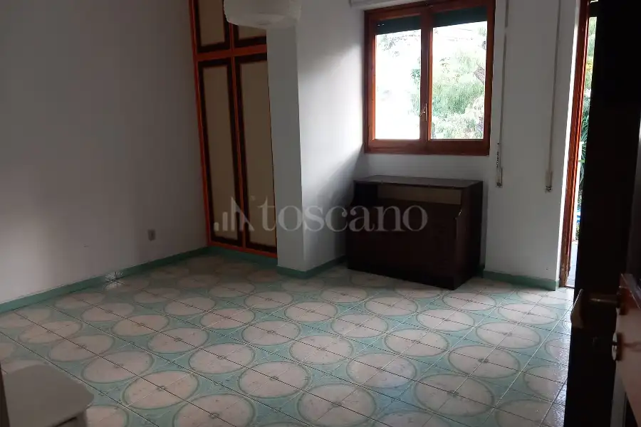 Villa Bifamiliare in vendita di 160 mq a €159.000 (rif. 18/2025)