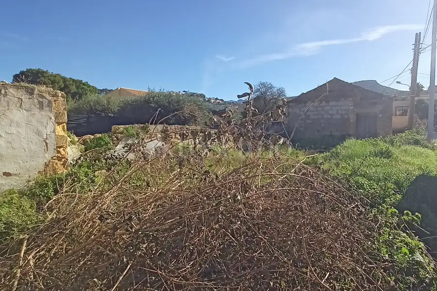 Edificabile Residenziali in vendita di 200 mq a €39.000 (rif. 68/2025)