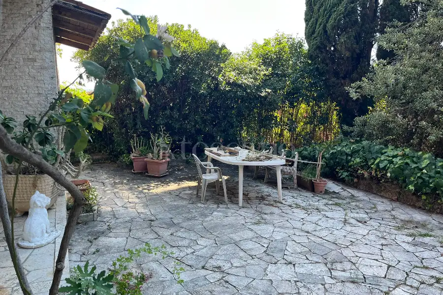 Villa in vendita di 360 mq a €319.000 (rif. 45/2026)