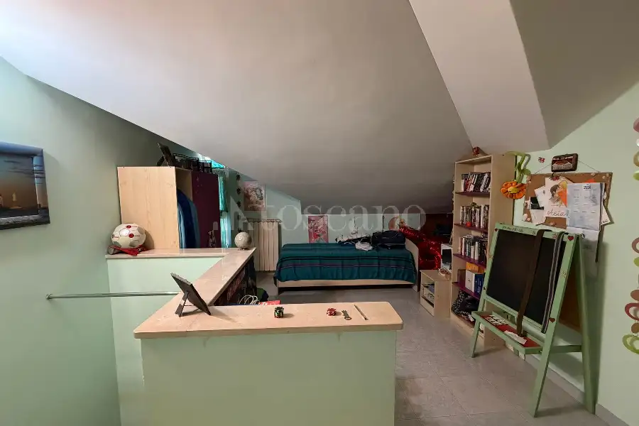Villa Bifamiliare in vendita di 310 mq a €535.000 (rif. 28/2026)