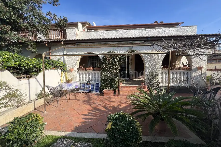 Villa Bifamiliare in vendita di 120 mq a €269.000 (rif. 1/2026)