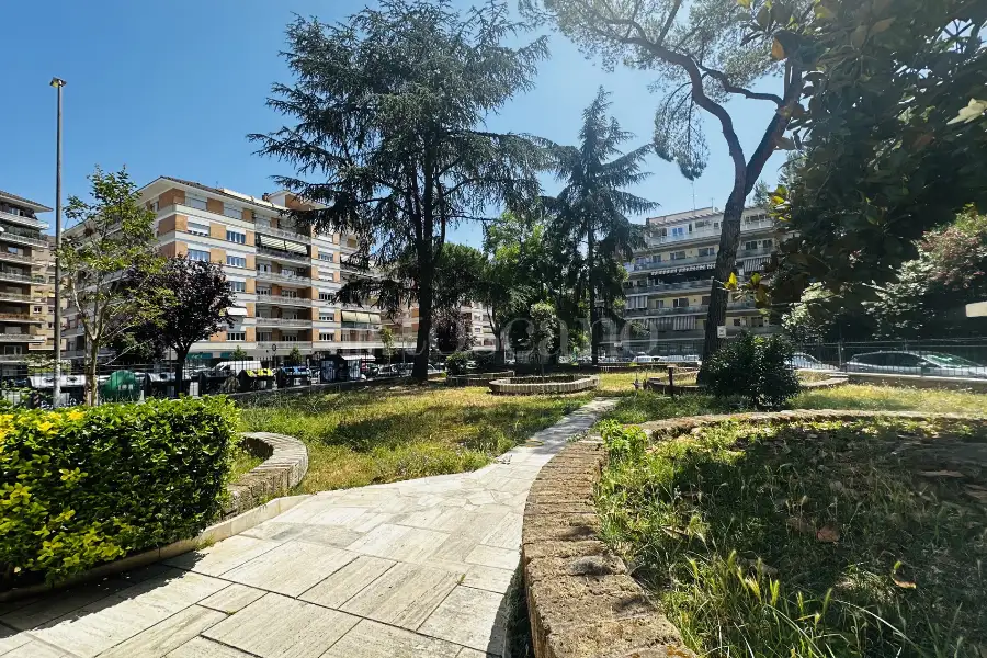 Superattico in affitto di 50 mq a €1.500 (rif. 44/2026)