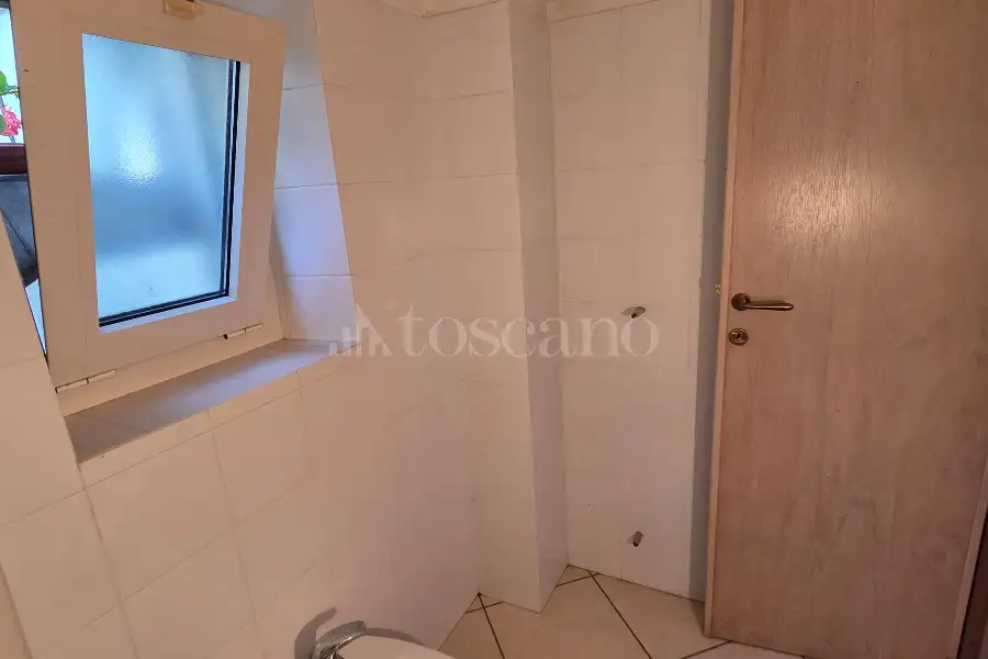Negozio in vendita di 68 mq a €58.000 (rif. 30/2026)