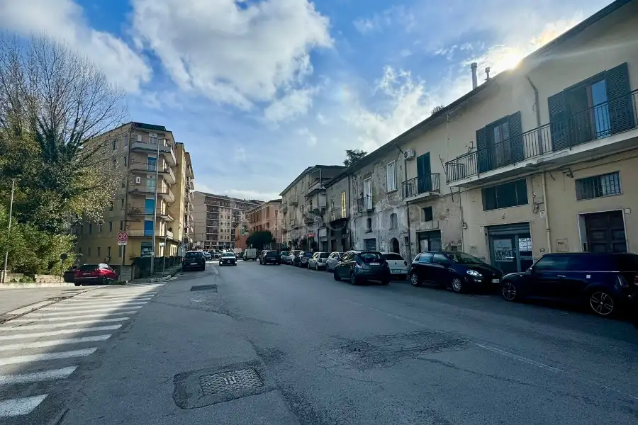 Negozio in vendita di 60 mq a €45.000 (rif. 88/2025)