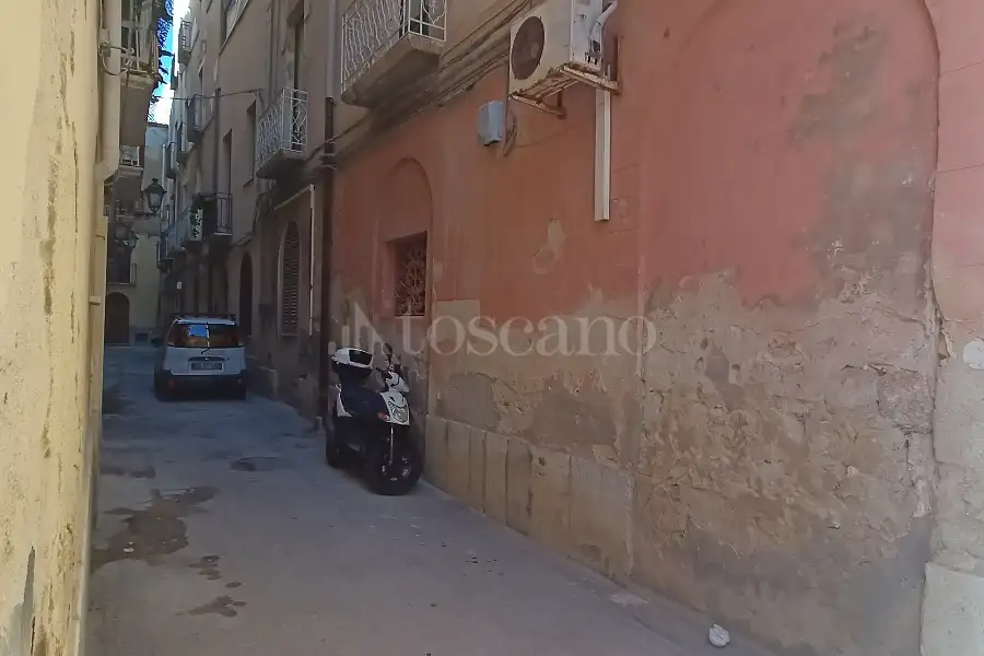 Casa in vendita di 250 mq a €125.000 (rif. 19/2025)
