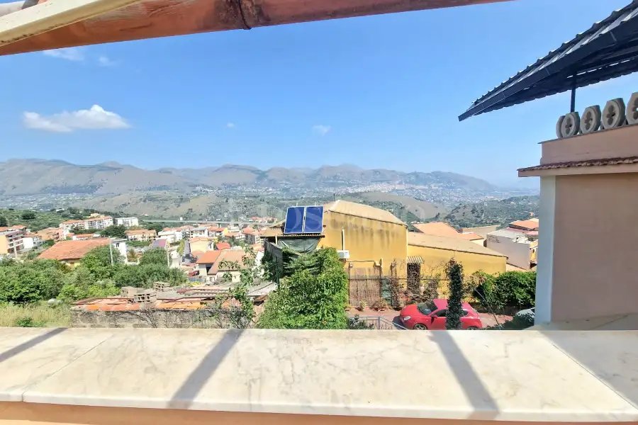 Villa in vendita di 275 mq a €275.000 (rif. 61/2026)